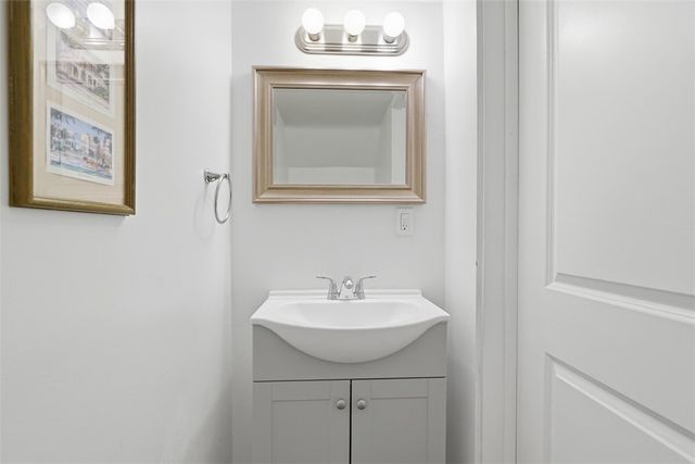 2410 Leticoe St, South Side, PA 15203