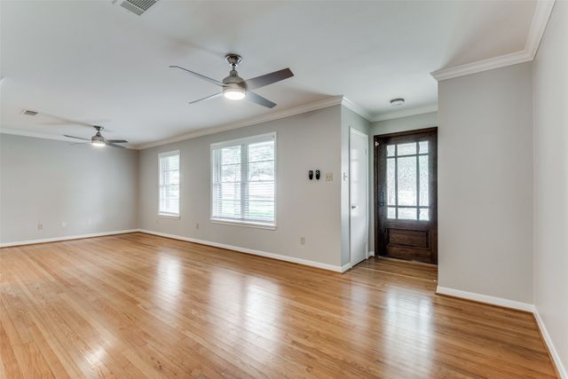 2012 Atlantic Street, Dallas, TX 75208