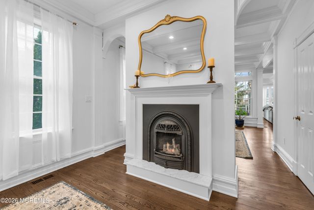 24 Irving Place, Red Bank, NJ 07701