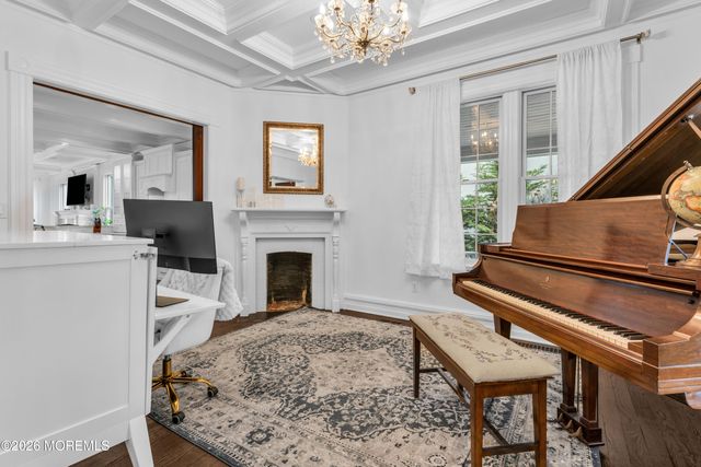 24 Irving Place, Red Bank, NJ 07701