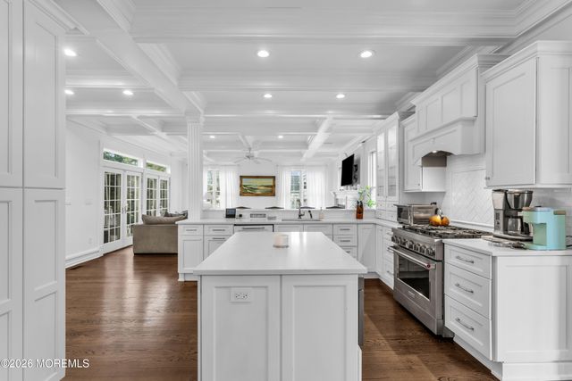 24 Irving Place, Red Bank, NJ 07701