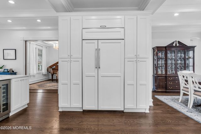 24 Irving Place, Red Bank, NJ 07701