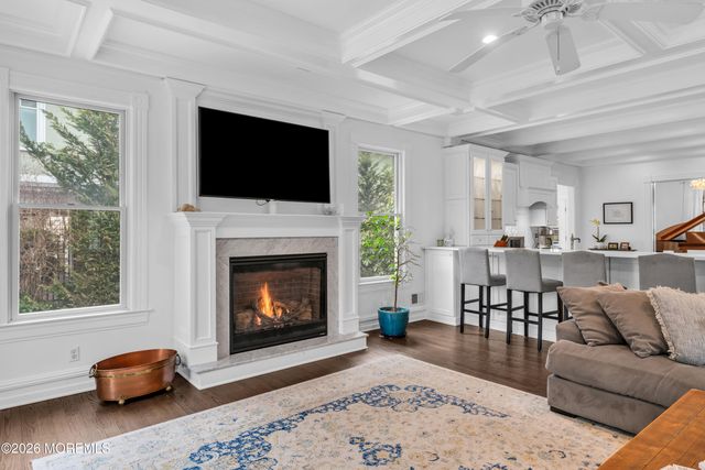 24 Irving Place, Red Bank, NJ 07701