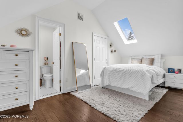 24 Irving Place, Red Bank, NJ 07701