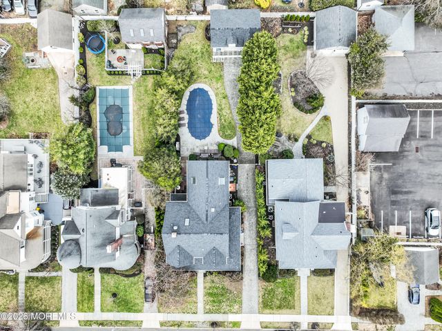 24 Irving Place, Red Bank, NJ 07701