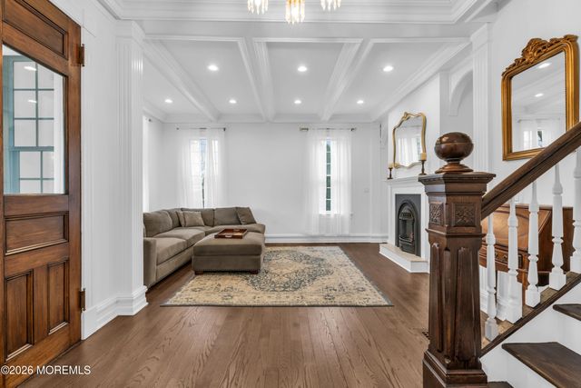 24 Irving Place, Red Bank, NJ 07701