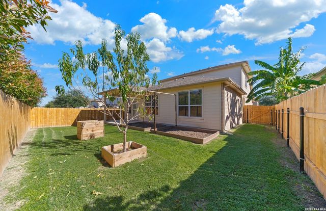 2725 Sterling Way, Schertz, TX 78108
