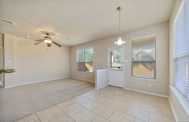 2725 Sterling Way, Schertz, TX 78108