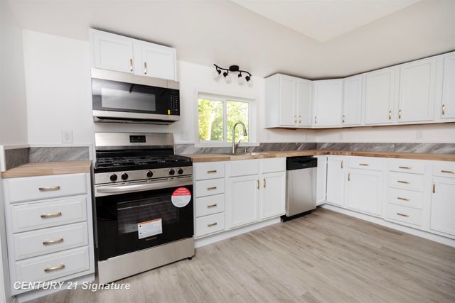 611 W 2nd Street, Pinconning, MI 48650