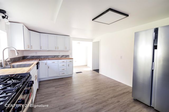 611 W 2nd Street, Pinconning, MI 48650