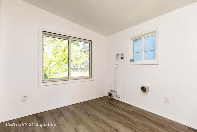 611 W 2nd Street, Pinconning, MI 48650