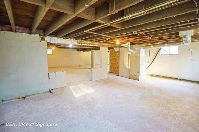 611 W 2nd Street, Pinconning, MI 48650