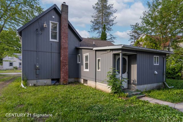 611 W 2nd Street, Pinconning, MI 48650