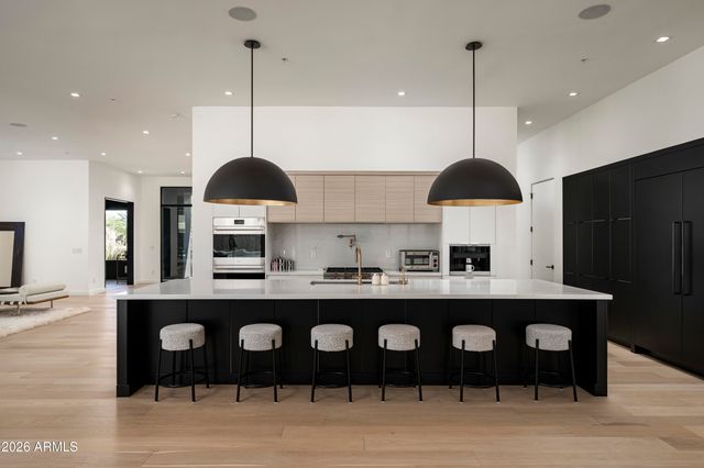 9002 E RIMROCK Drive, Scottsdale, AZ 85255
