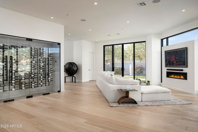 9002 E RIMROCK Drive, Scottsdale, AZ 85255