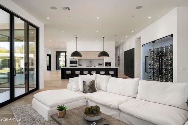 9002 E RIMROCK Drive, Scottsdale, AZ 85255