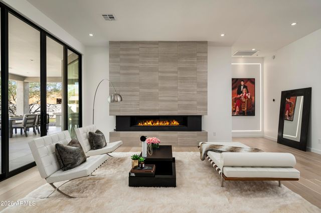 9002 E RIMROCK Drive, Scottsdale, AZ 85255