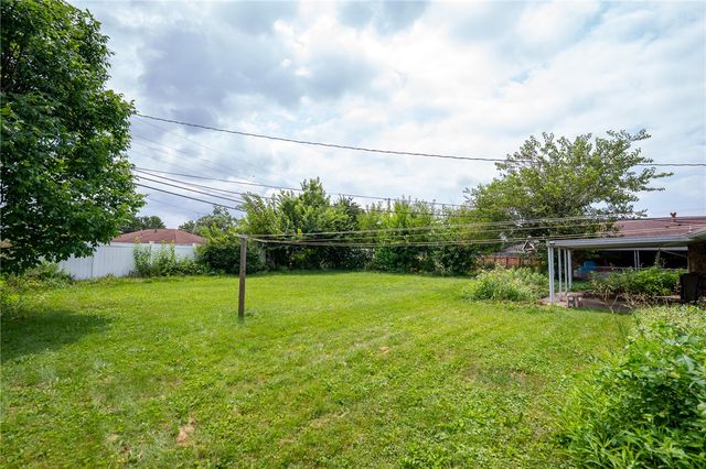 3888 Waterbury Drive, Kettering, OH 45439
