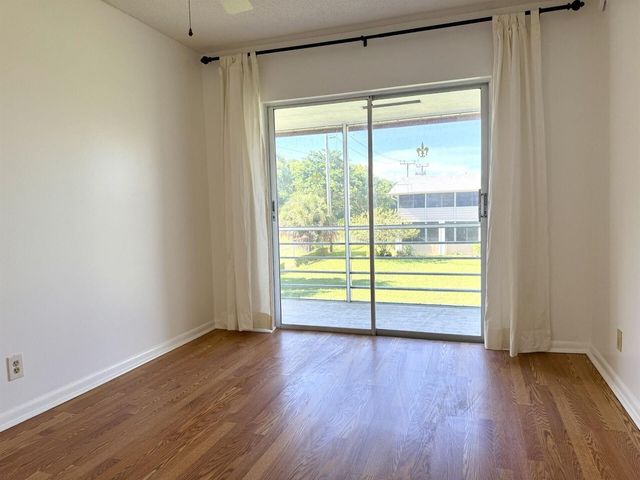 9 Hastings A 9, West Palm Beach, FL 33417