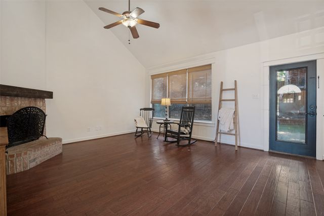 6914 Morningside Way, Sachse, TX 75048