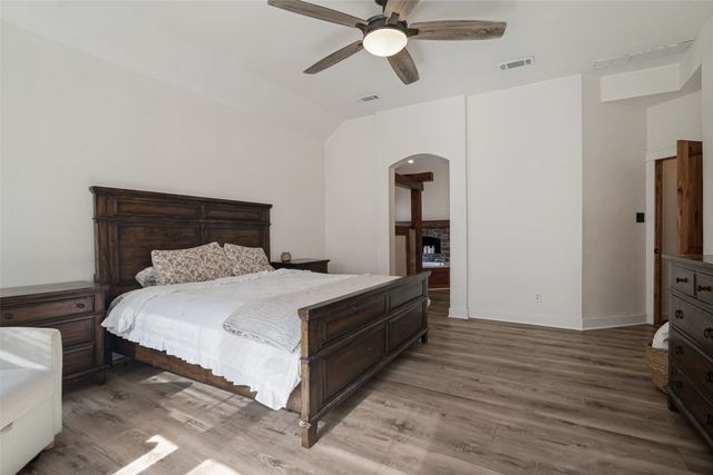 6914 Morningside Way, Sachse, TX 75048