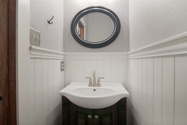 6914 Morningside Way, Sachse, TX 75048