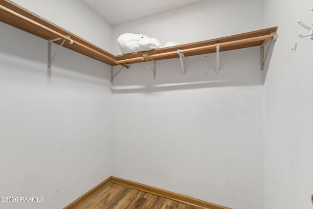 223 Ole Colony Road, Lafayette, LA 70506