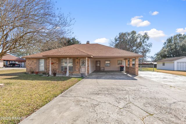 223 Ole Colony Road, Lafayette, LA 70506