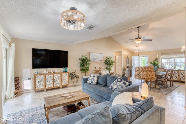 23 Fallon Lane, Palm Coast, FL 32137