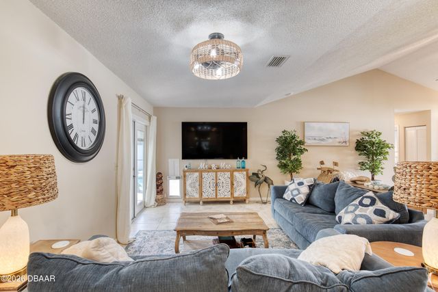 23 Fallon Lane, Palm Coast, FL 32137