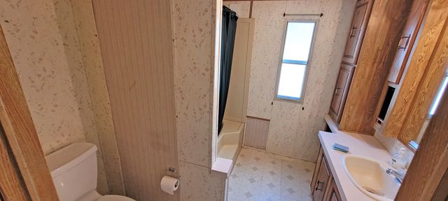 6634 N Woodbridge Road, White Cloud, MI 49349