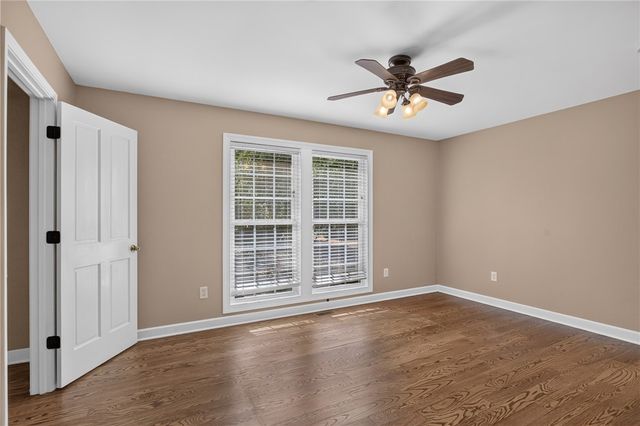 135 Crowes Drive, Walhalla, SC 29691