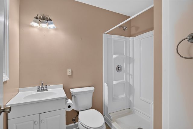 135 Crowes Drive, Walhalla, SC 29691