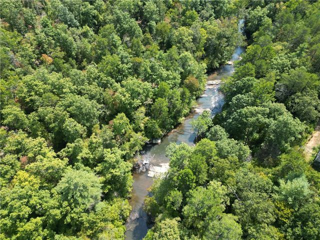 135 Crowes Drive, Walhalla, SC 29691