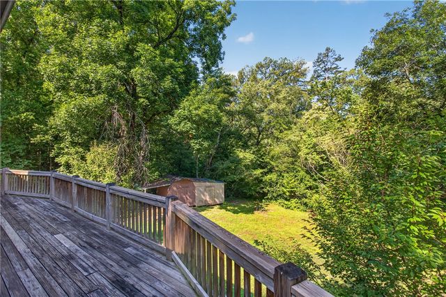 135 Crowes Drive, Walhalla, SC 29691