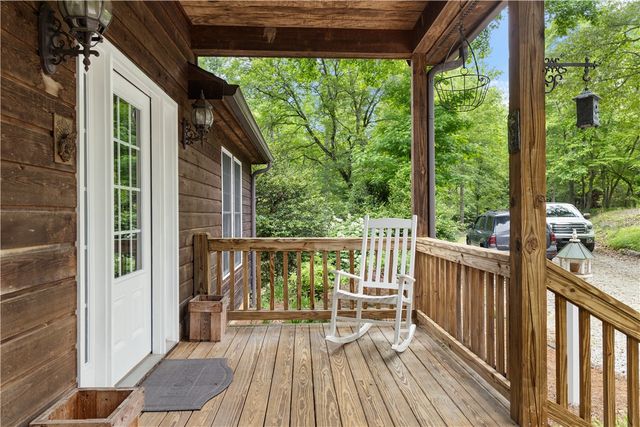 135 Crowes Drive, Walhalla, SC 29691