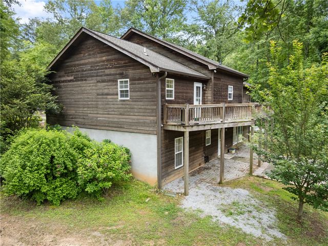 135 Crowes Drive, Walhalla, SC 29691