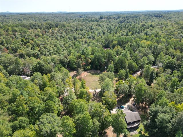 135 Crowes Drive, Walhalla, SC 29691