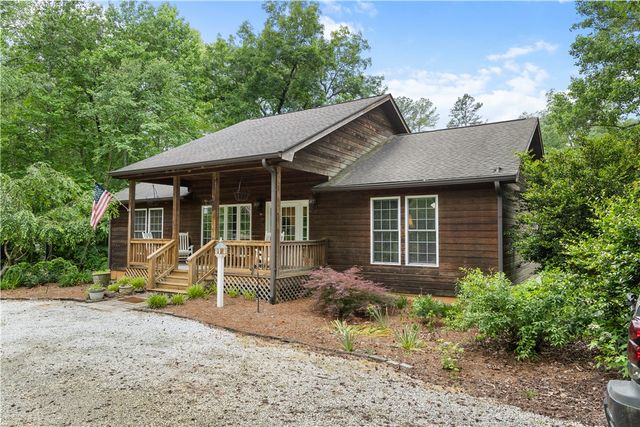 135 Crowes Drive, Walhalla, SC 29691