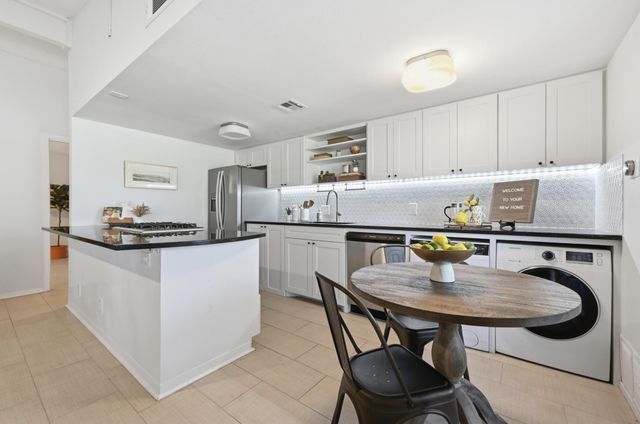 5601 Woodrow Ave 3-113, Austin, TX 78756
