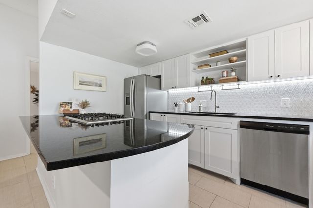 5601 Woodrow Ave 3-113, Austin, TX 78756