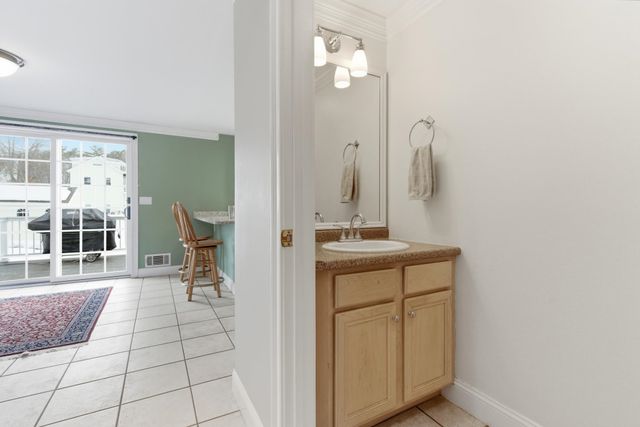 19 Viola Circle, Seabrook, NH 03874