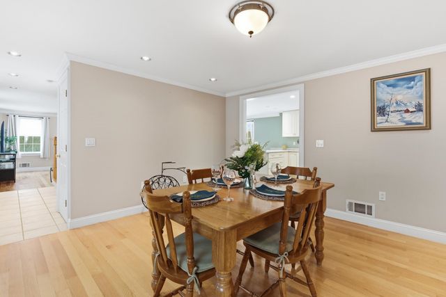 19 Viola Circle, Seabrook, NH 03874