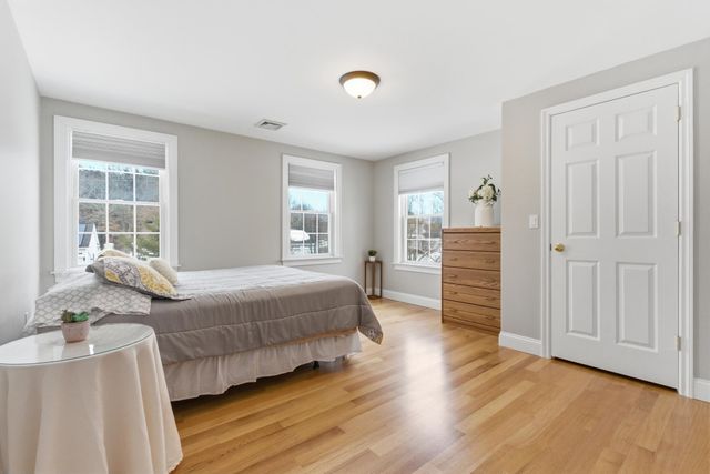 19 Viola Circle, Seabrook, NH 03874