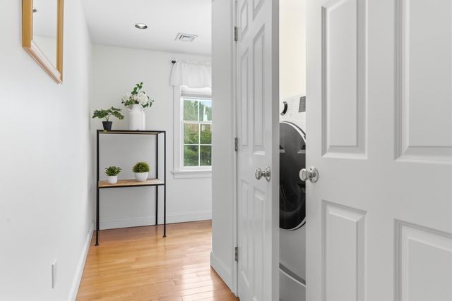 19 Viola Circle, Seabrook, NH 03874