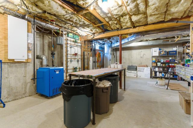 19 Viola Circle, Seabrook, NH 03874