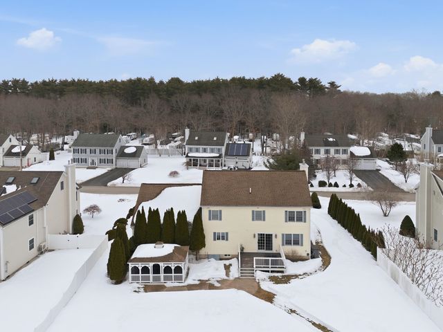 19 Viola Circle, Seabrook, NH 03874