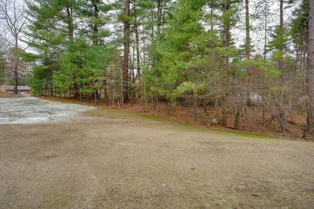 21 Winter St., Medfield, MA 02052