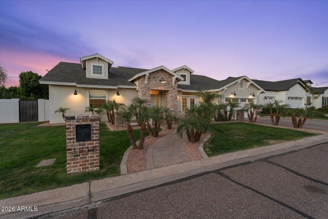 3838 E DEVONSHIRE Avenue, Phoenix, AZ 85018