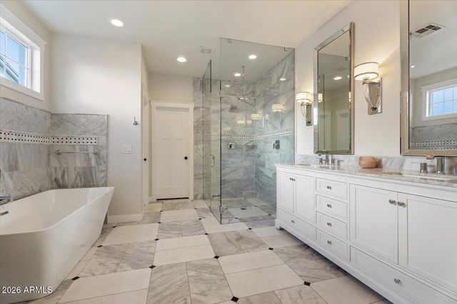 3838 E DEVONSHIRE Avenue, Phoenix, AZ 85018